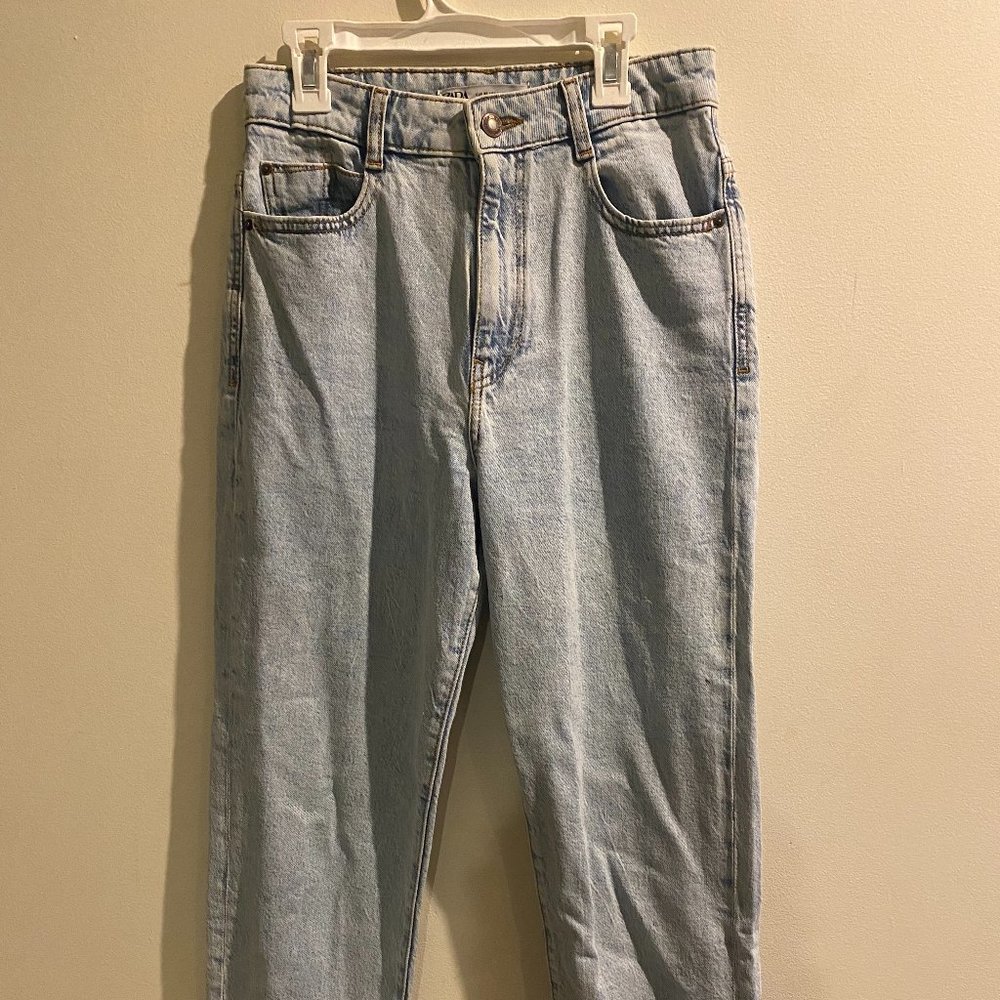Zara Light Wash High Waisted Jeans Size US 4